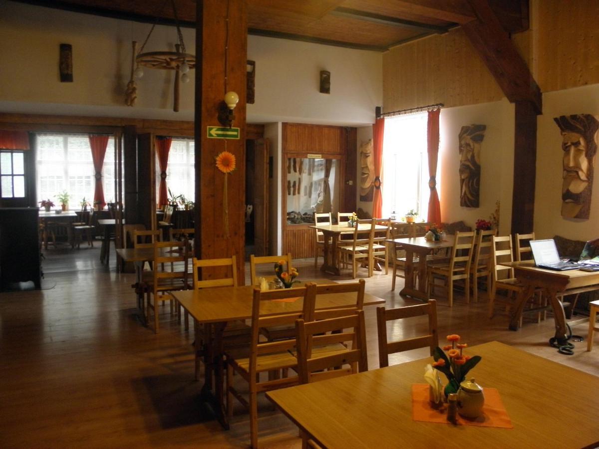 Dom Turysty Pod Wiezyca Sobotka  Exterior photo